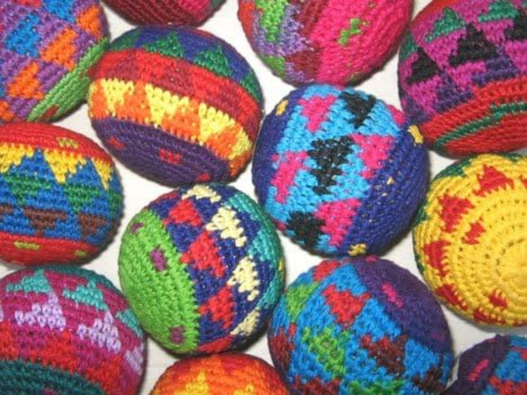 the chillzenX kinetic hackysack pack